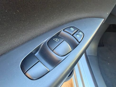 Used 2017 Nissan Sentra S image 15