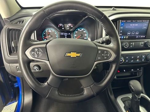 Used 2022 Chevrolet Colorado LT w/ LT Convenience Package image 19