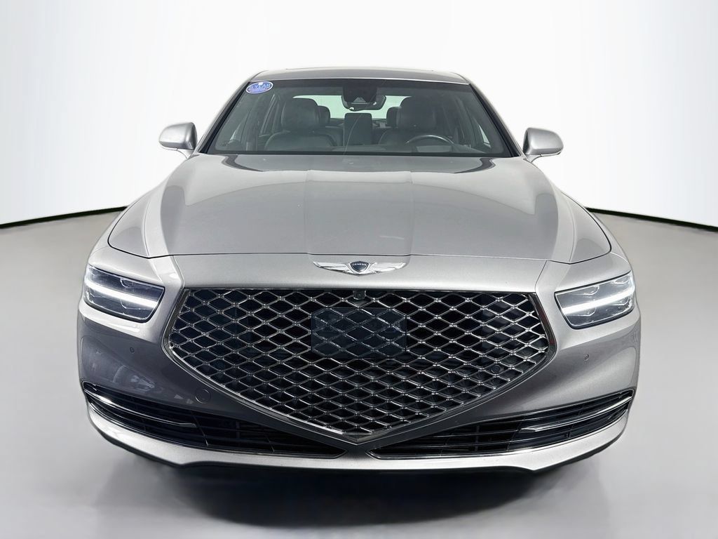 Used 2020 Genesis G90 3.3T Premium RWD image 2