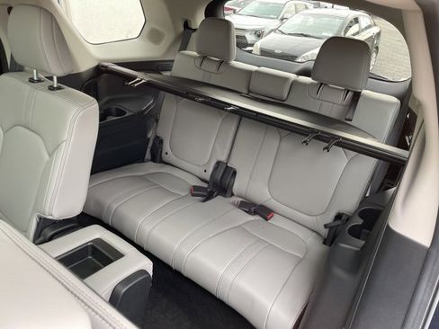 Used 2023 Honda Pilot Touring image 29