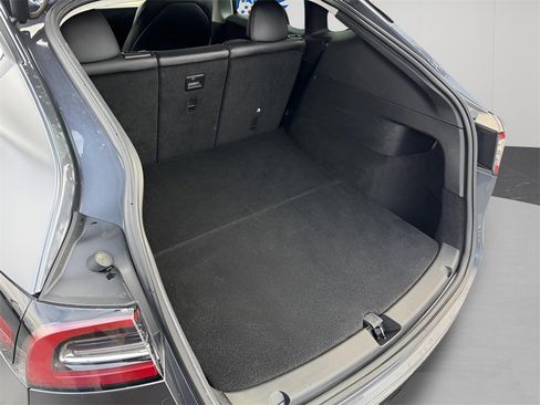 Used 2022 Tesla Model Y Performance image 27