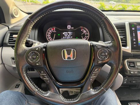 Used 2016 Honda Pilot Elite image 33