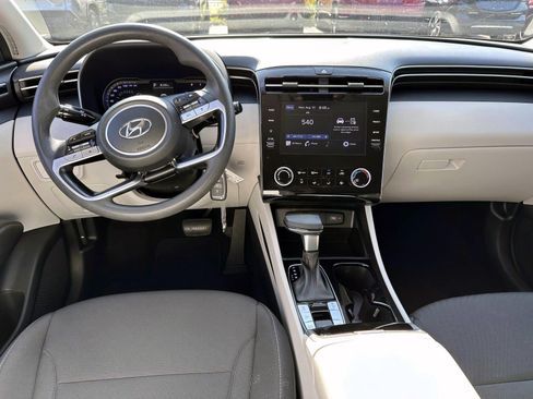 Used 2024 Hyundai Tucson SE AWD/4WD image 14