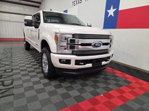 Used 2019 Ford F350 Limited AWD/4WD image 15