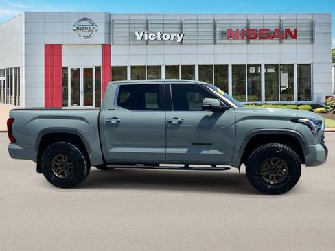 Used 2025 Toyota Tundra Limited AWD/4WD image 2