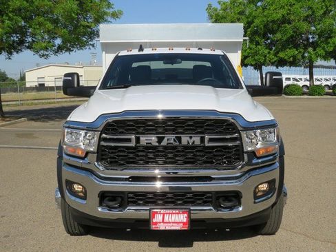 New 2023 RAM 5500 Tradesman w/ Chrome Appearance Group image 11