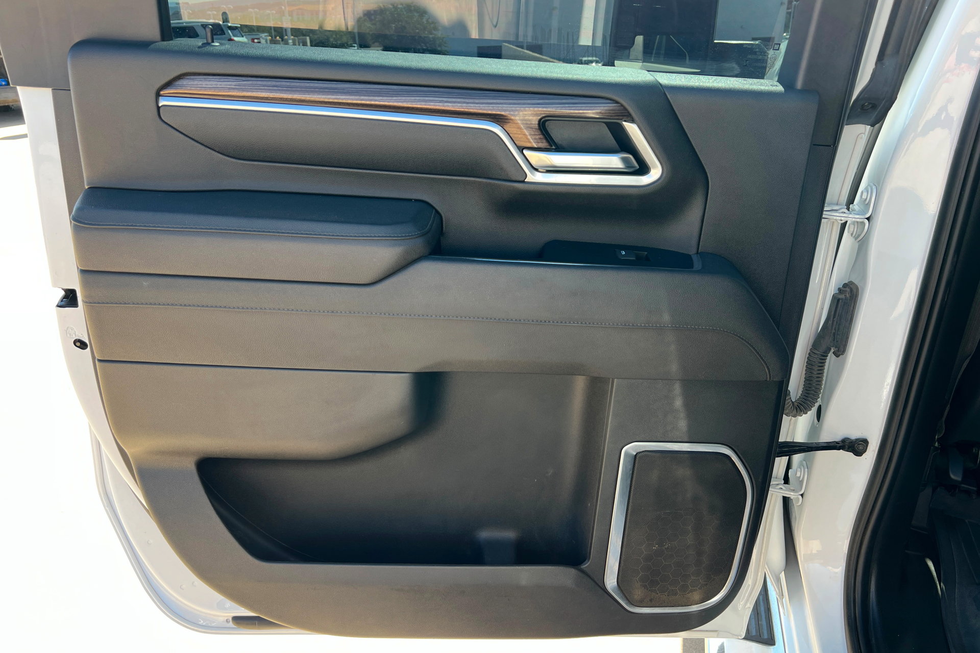 Used 2025 Chevrolet Silverado 2500 LT AWD/4WD image 18