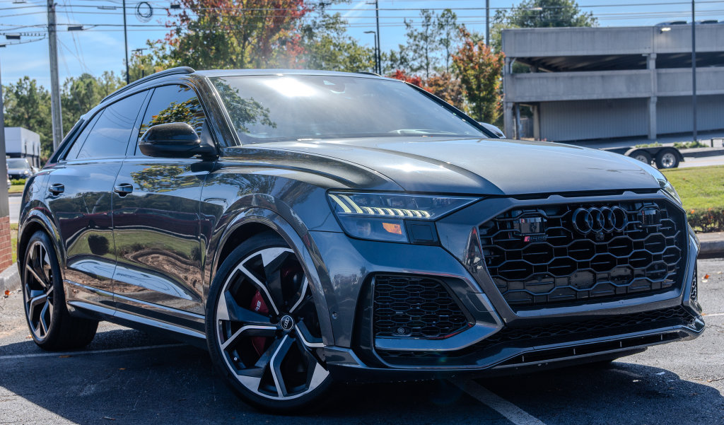 Used 2023 Audi RS Q8 AWD/4WD image 3