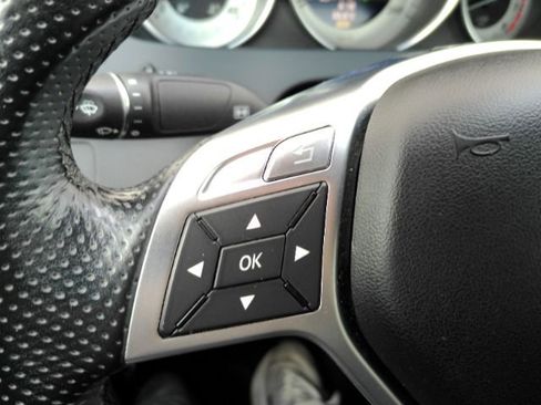 Used 2013 Mercedes-Benz C 300 4MATIC Sedan image 34