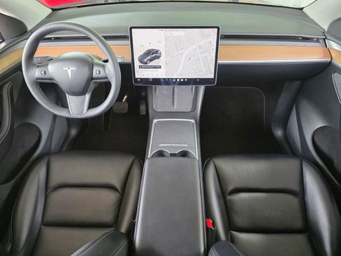 Used 2023 Tesla Model Y Long Range AWD/4WD image 13