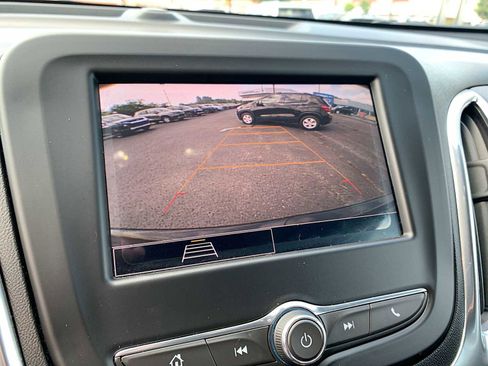 Certified 2022 Chevrolet Equinox LT image 14