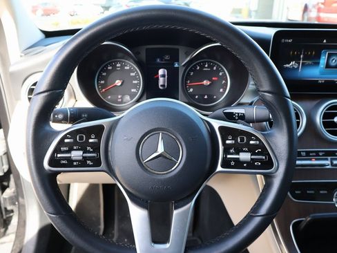 Used 2020 Mercedes-Benz C 300 4MATIC Sedan image 32