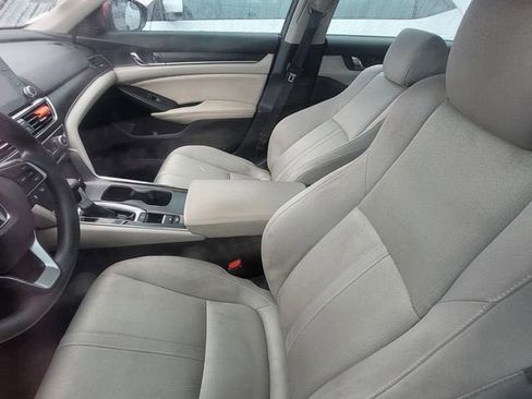 Used 2020 Honda Accord EX image 8