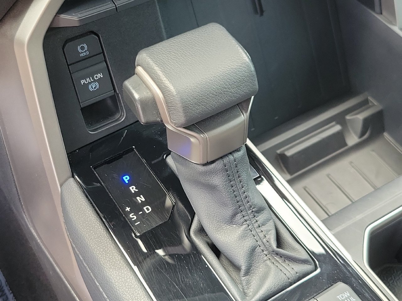 Used 2026 Toyota Tundra Limited AWD/4WD image 27