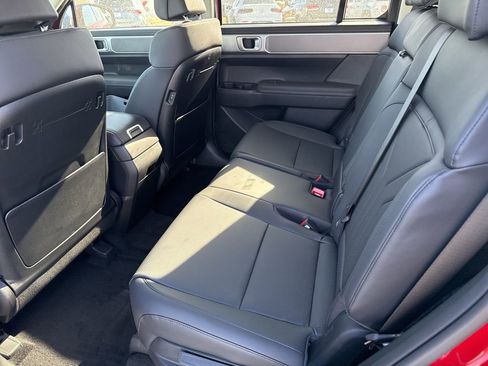 New 2026 Hyundai Santa Fe SEL image 17