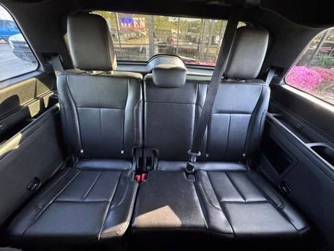 Used 2018 Ford Expedition XLT w/ Equipment Group 202A image 22