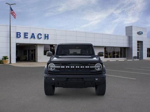 New 2025 Ford Bronco Outer Banks image 6