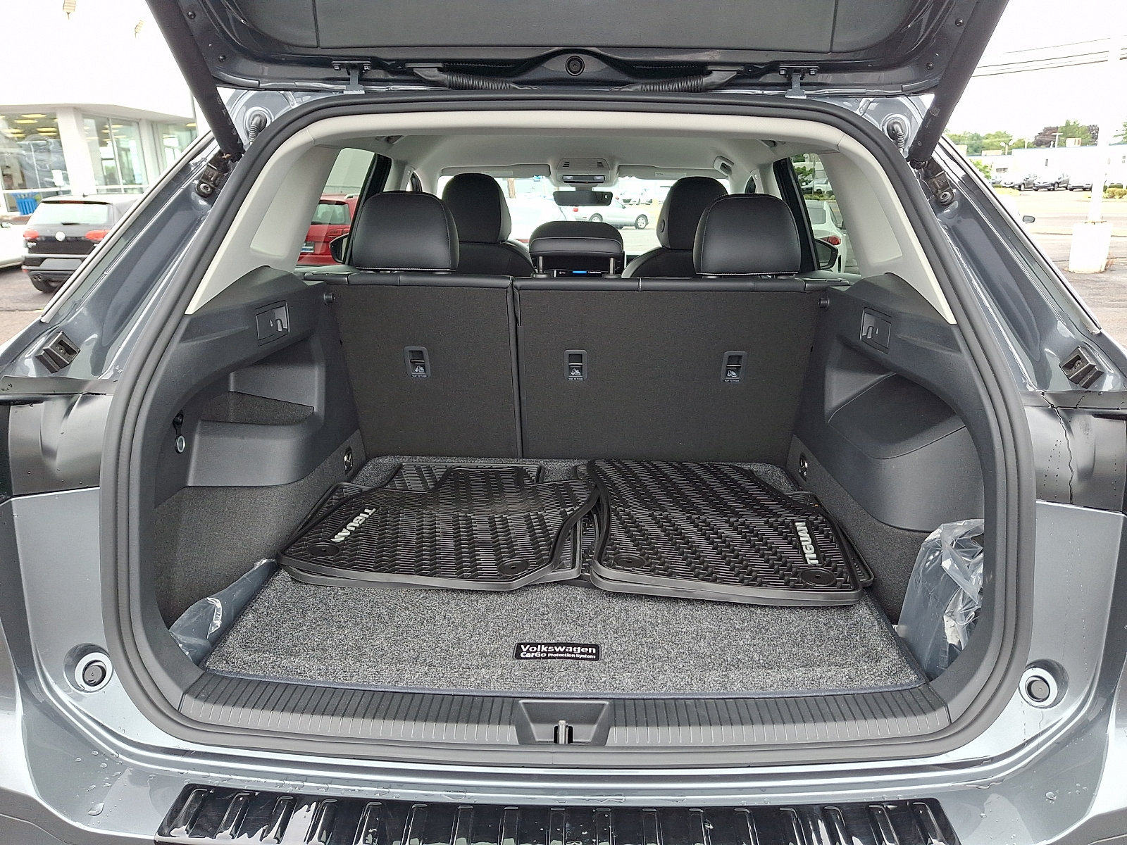 Certified 2026 Volkswagen Tiguan SE AWD/4WD image 28