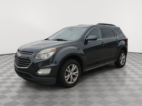 Used 2017 Chevrolet Equinox LT w/ Convenience Package FWD image 22