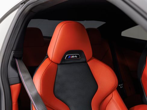 Used 2024 BMW M4 Coupe w/ M Driver's Package RWD image 37