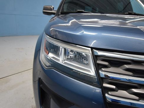 Used 2018 Ford Explorer FWD image 39