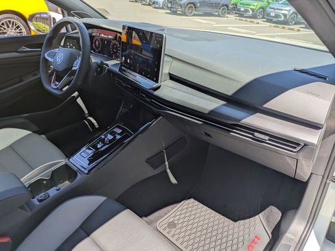 New 2025 Volkswagen GTI Autobahn image 34