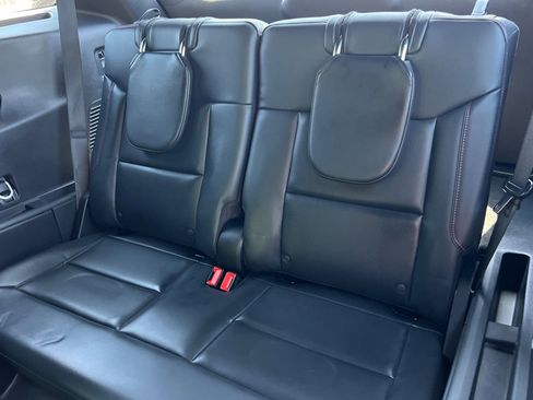 Used 2026 Ford Explorer ST-Line w/ ST-Line Street Pack AWD/4WD image 15