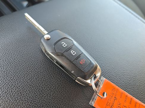 Used 2024 Ford F150 XLT w/ Mobile Office Package image 36