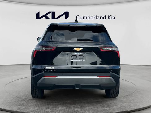 Used 2026 Chevrolet Equinox LT FWD image 4
