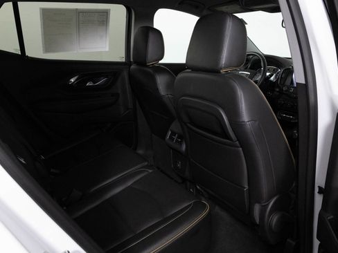 Certified 2023 GMC Terrain AT4 image 38