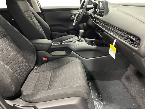 New 2026 Honda HR-V LX image 24