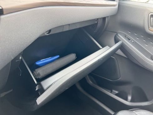 Certified 2020 Ford Escape Titanium image 19