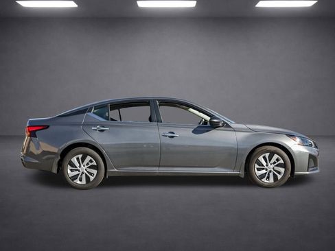 New 2025 Nissan Altima 2.5 S image 3