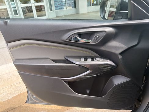 New 2026 Chevrolet Trax ACTIV w/ Sunroof Package FWD image 23