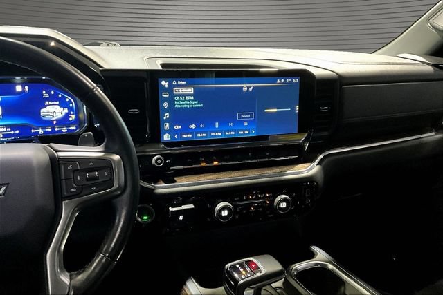 Used 2022 Chevrolet Silverado 1500 RST w/ Convenience Package II AWD/4WD image 10