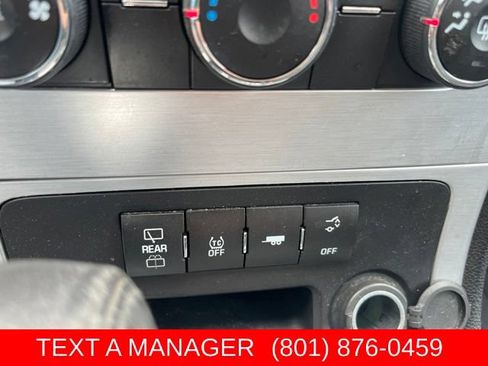 Used 2012 GMC Acadia SLE AWD/4WD image 22