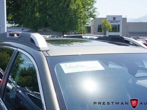 Used 2024 Subaru Outback Touring XT AWD/4WD image 7