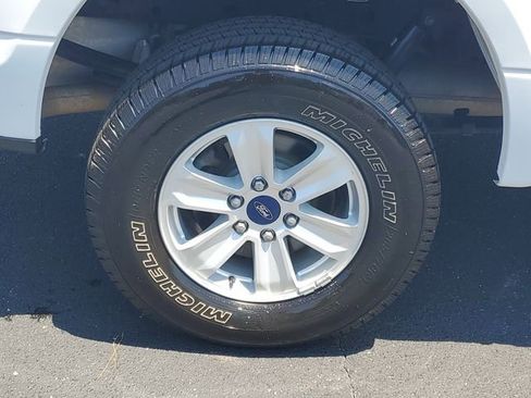 Used 2018 Ford F150 XL w/ Equipment Group 101A Mid AWD/4WD image 7