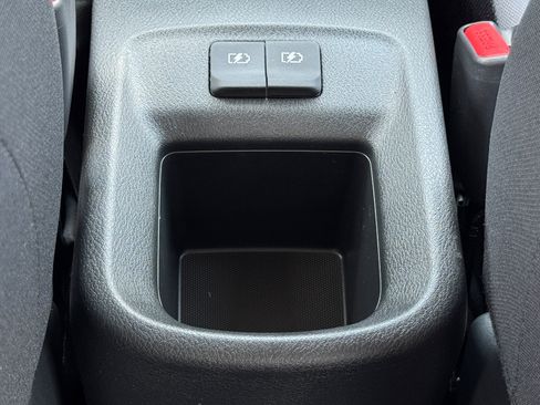 New 2025 Nissan Versa S w/ Trunk Package image 20