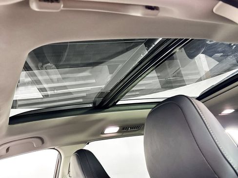 New 2026 Subaru Ascent Limited AWD/4WD image 19