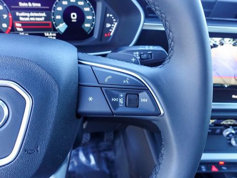 New 2025 Audi Q3 2.0T Premium image 17