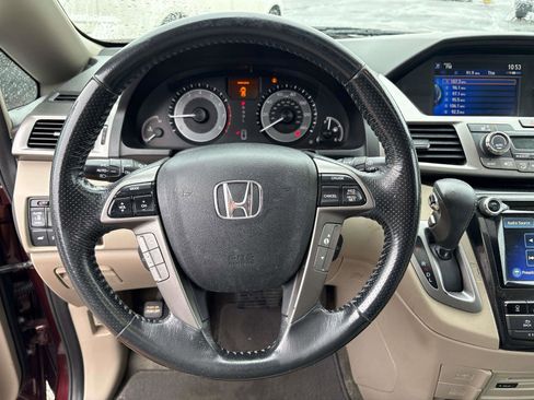 Used 2016 Honda Odyssey Touring image 17