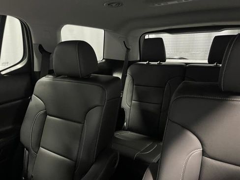 Certified 2023 GMC Acadia SLT image 23