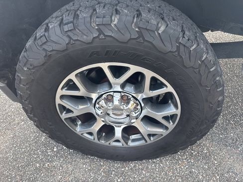 Used 2019 Ford F250 XLT w/ XLT Value Package image 26