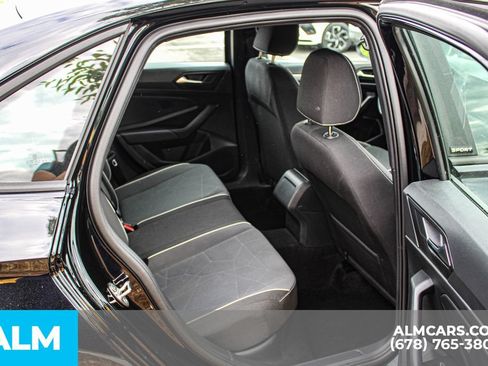 Used 2025 Volkswagen Jetta Sport FWD image 18