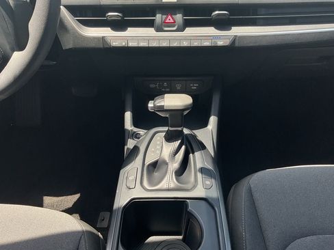 Used 2025 Kia K4 FWD image 10