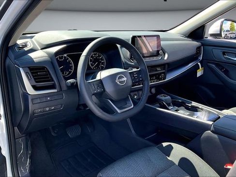 New 2026 Nissan Rogue SV image 7