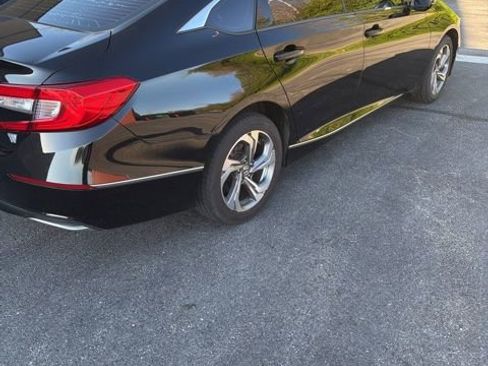 Used 2018 Honda Accord EX-L image 4