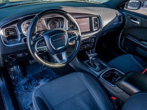 Used 2017 Dodge Charger R/T RWD image 14