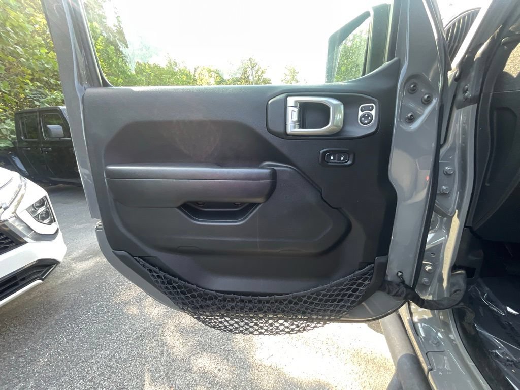 Used 2020 Jeep Gladiator Sport w/ Quick Order Package 24S AWD/4WD image 8